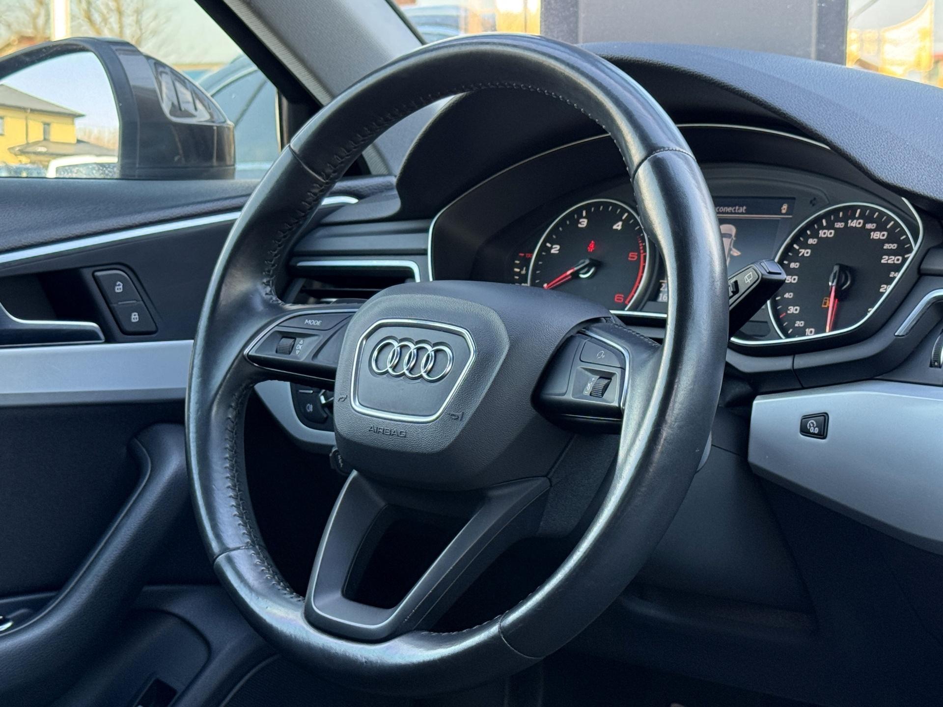 Audi-A4