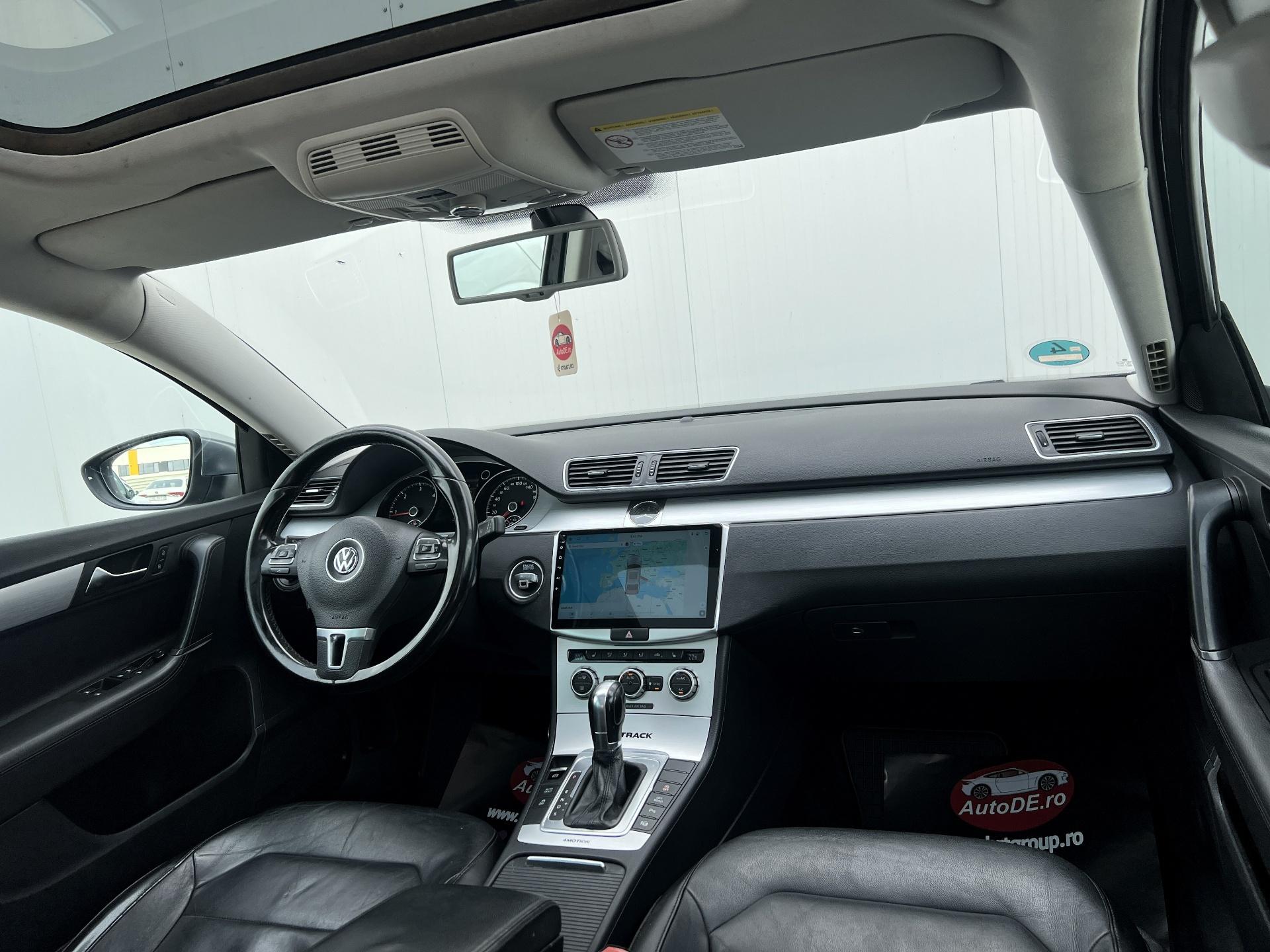 Volkswagen-Passat Alltrack