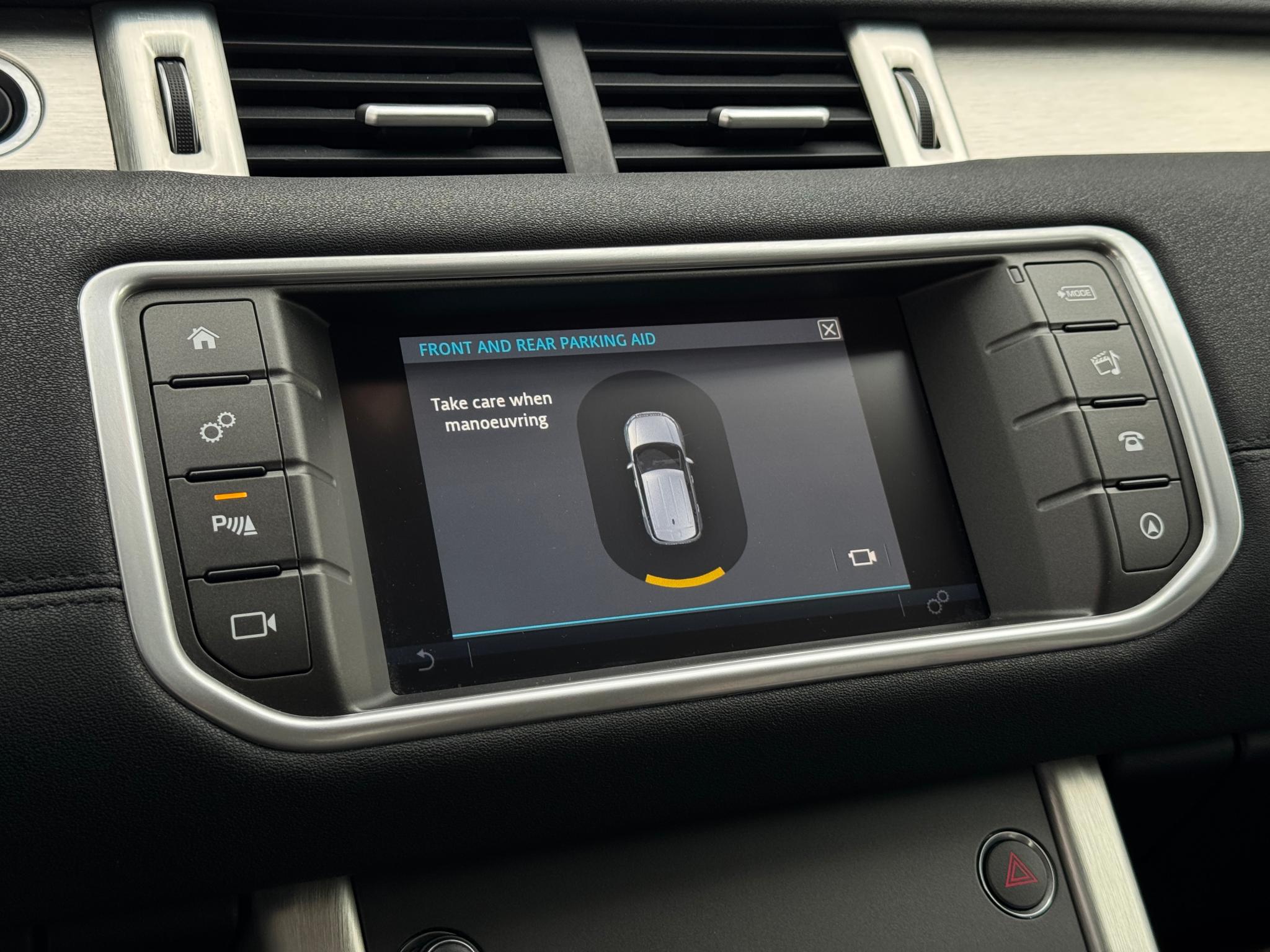 Land Rover-Range Rover Evoque