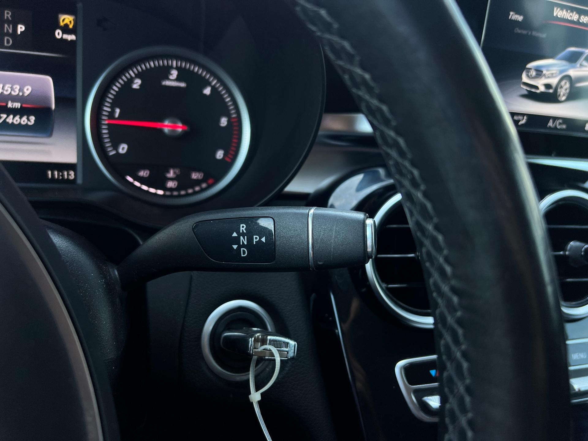 Mercedes-Benz-GLC