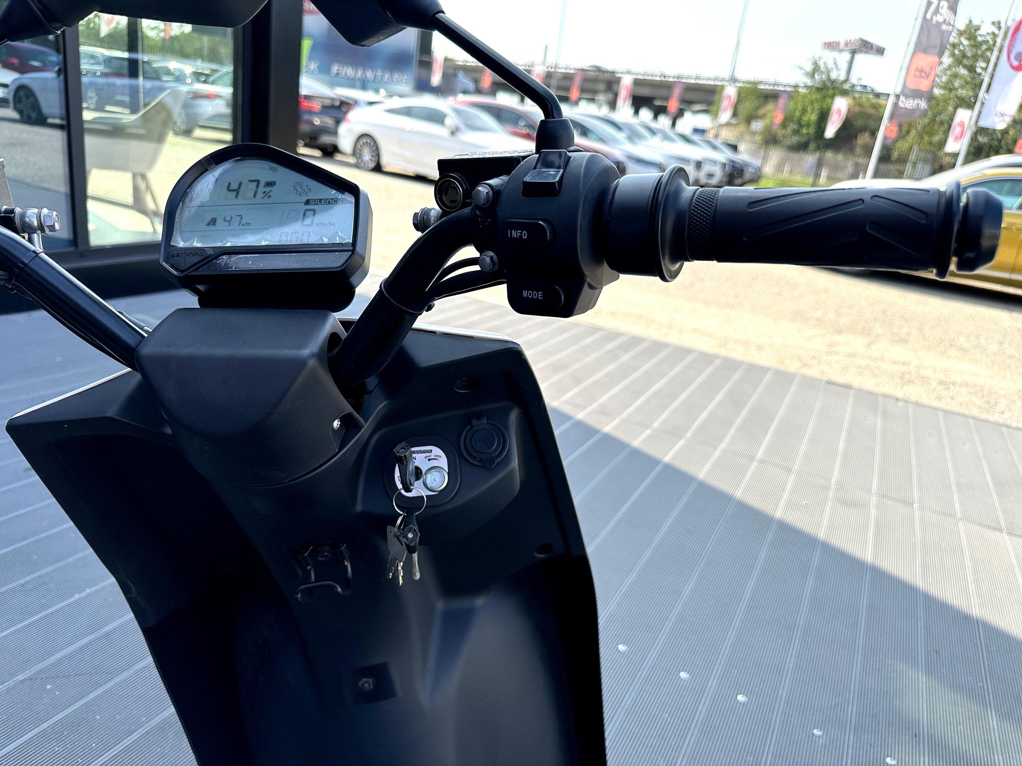 Silence-02 HS Delivery