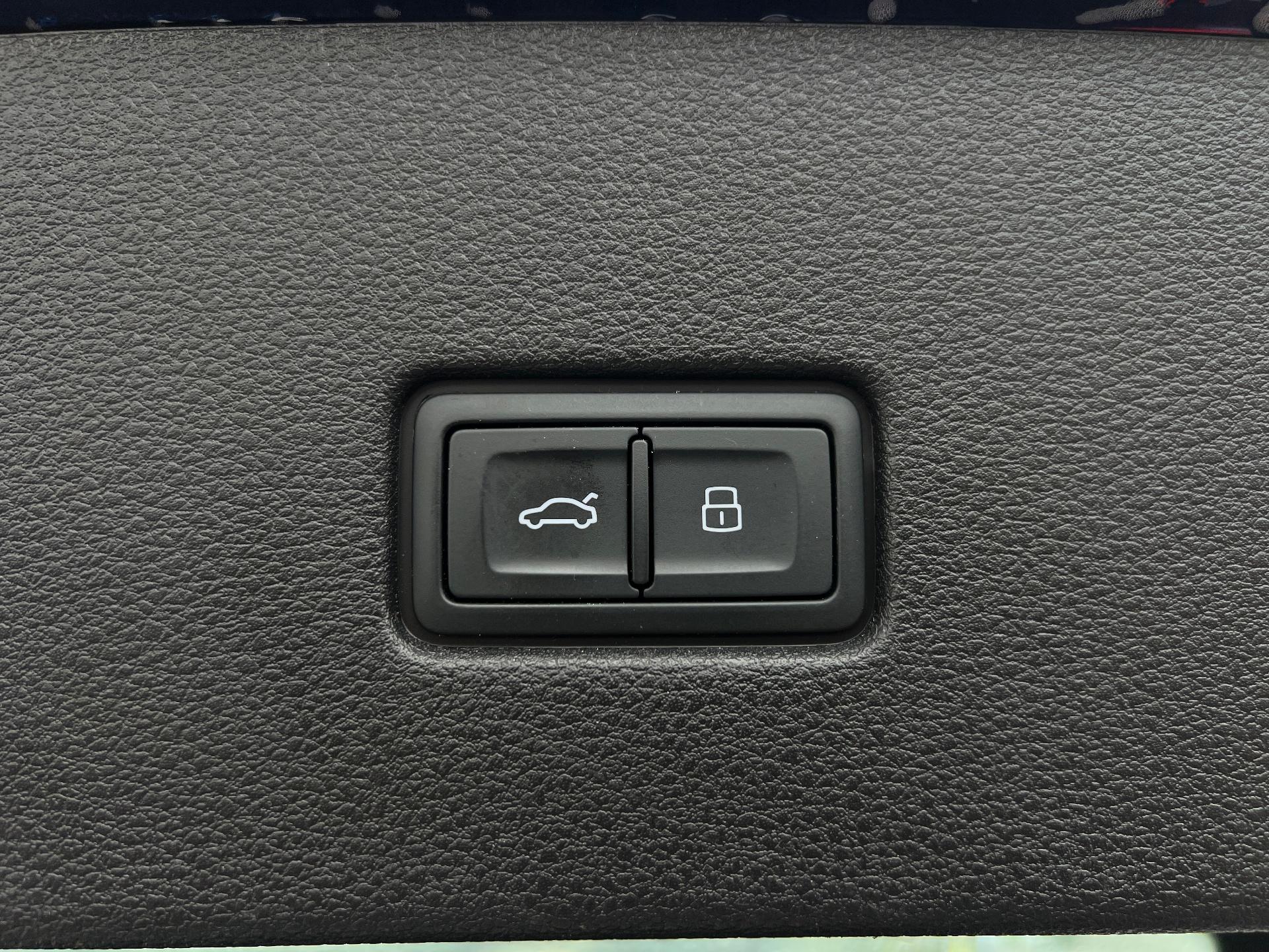 Audi-Q8