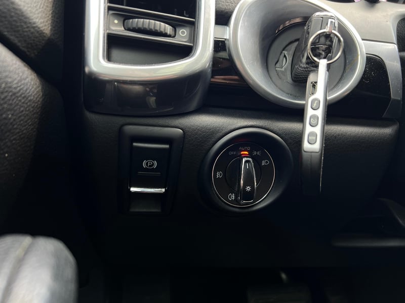 Car Thumb