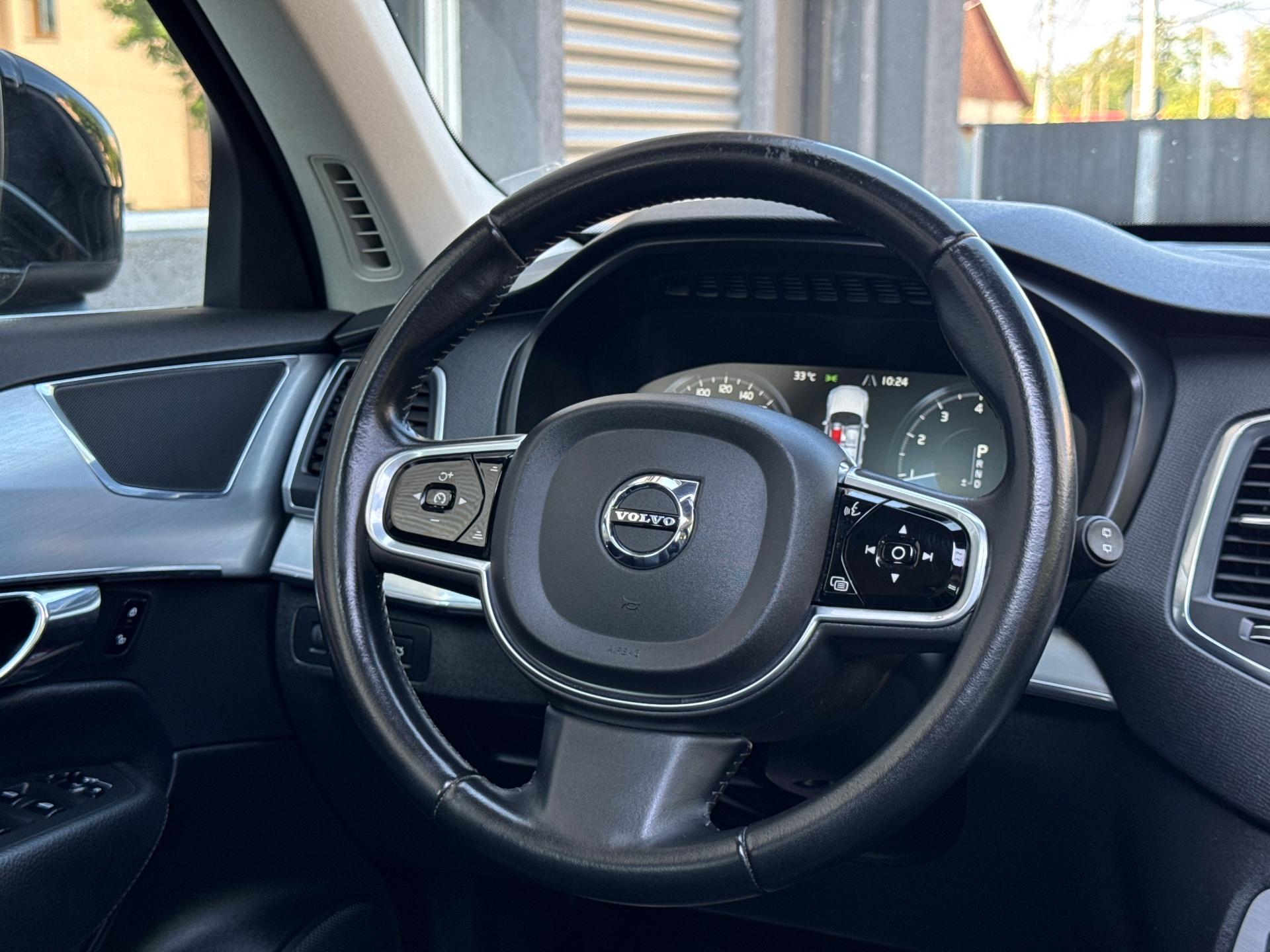 Volvo-XC 90