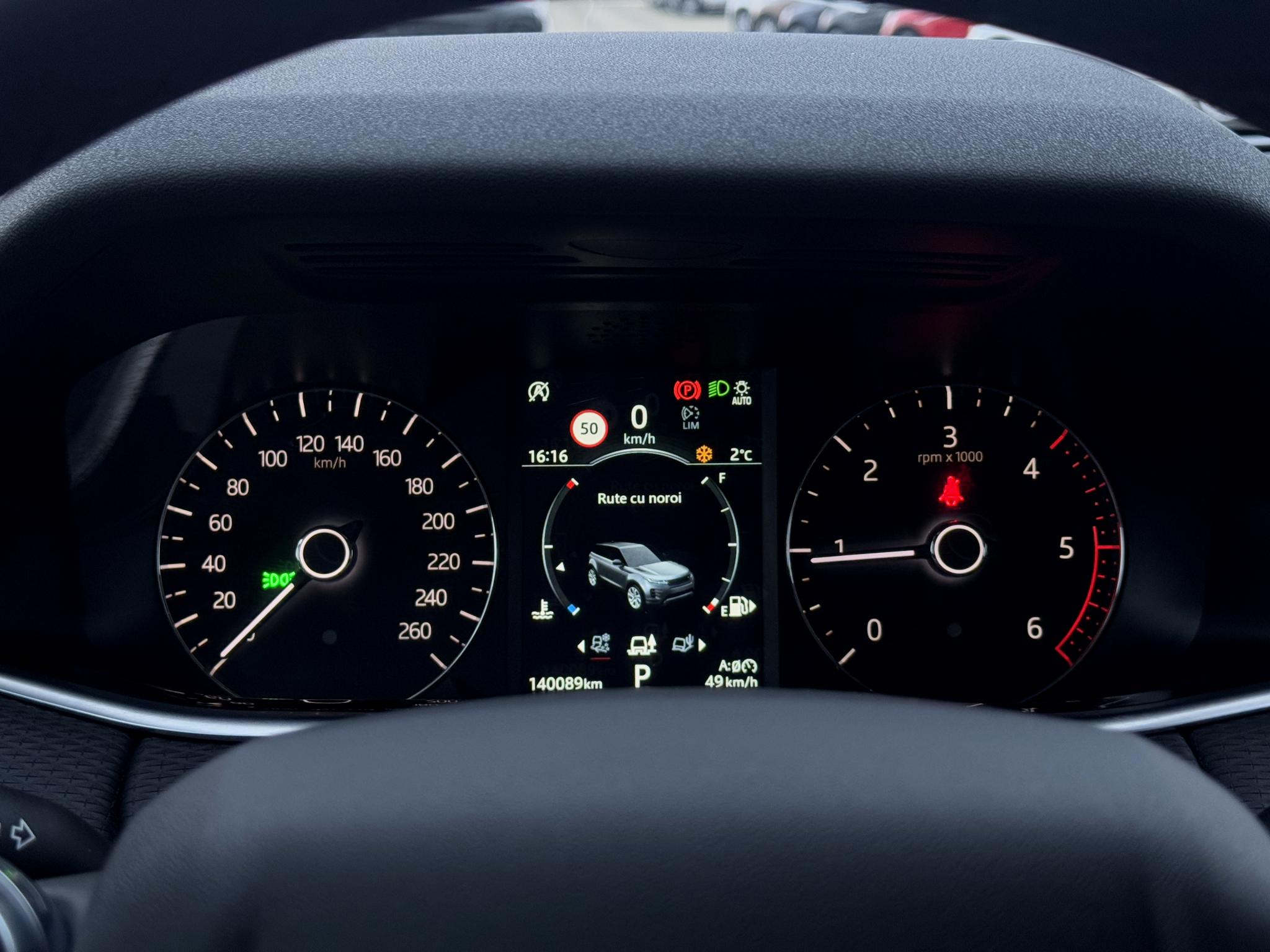 Land Rover-Range Rover Evoque