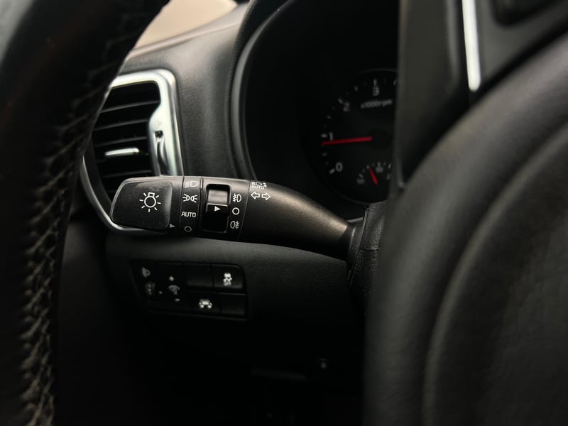 Car Thumb