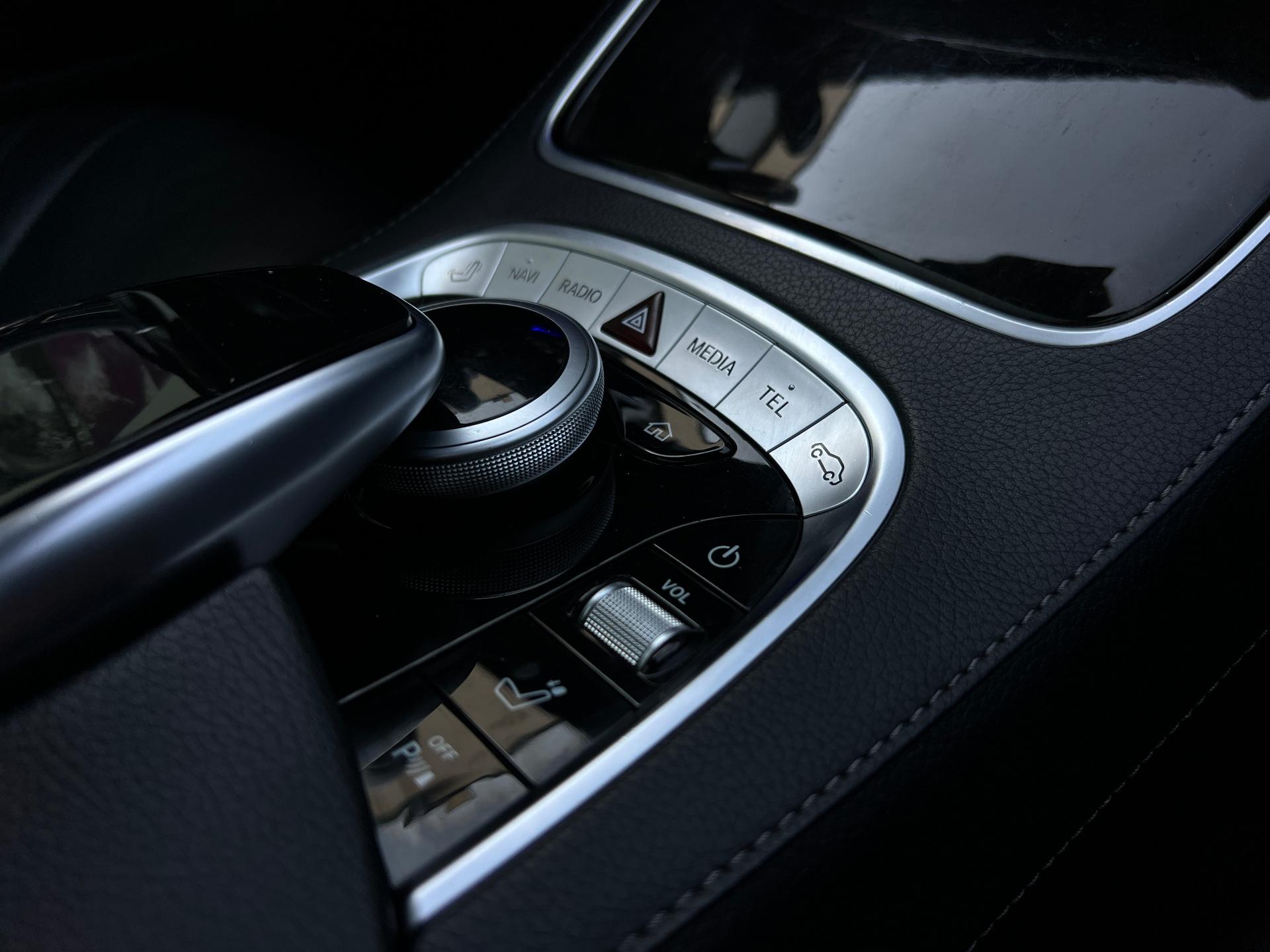 Mercedes-Benz-S