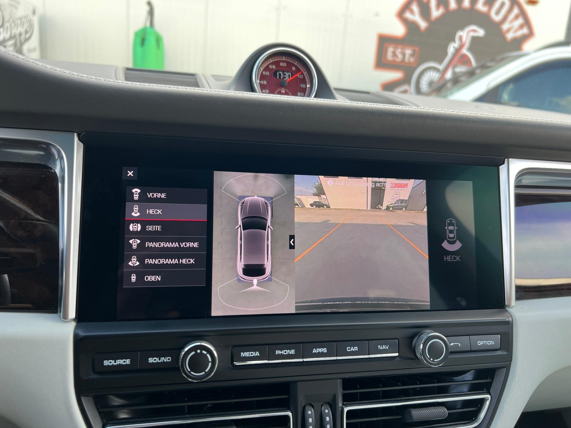 Porsche-Macan