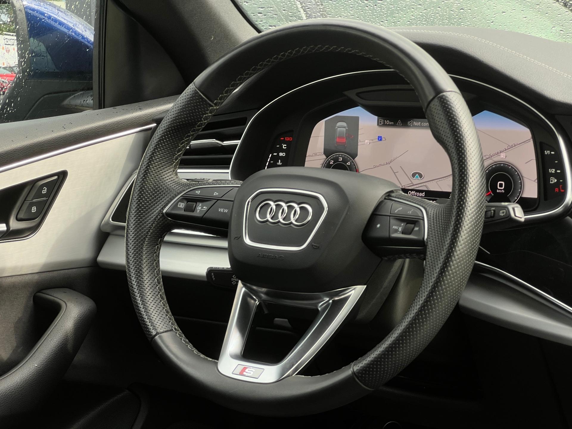 Audi-Q8