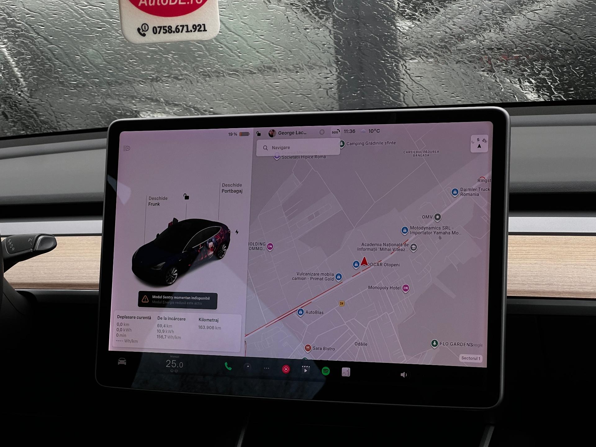 Tesla-Model 3