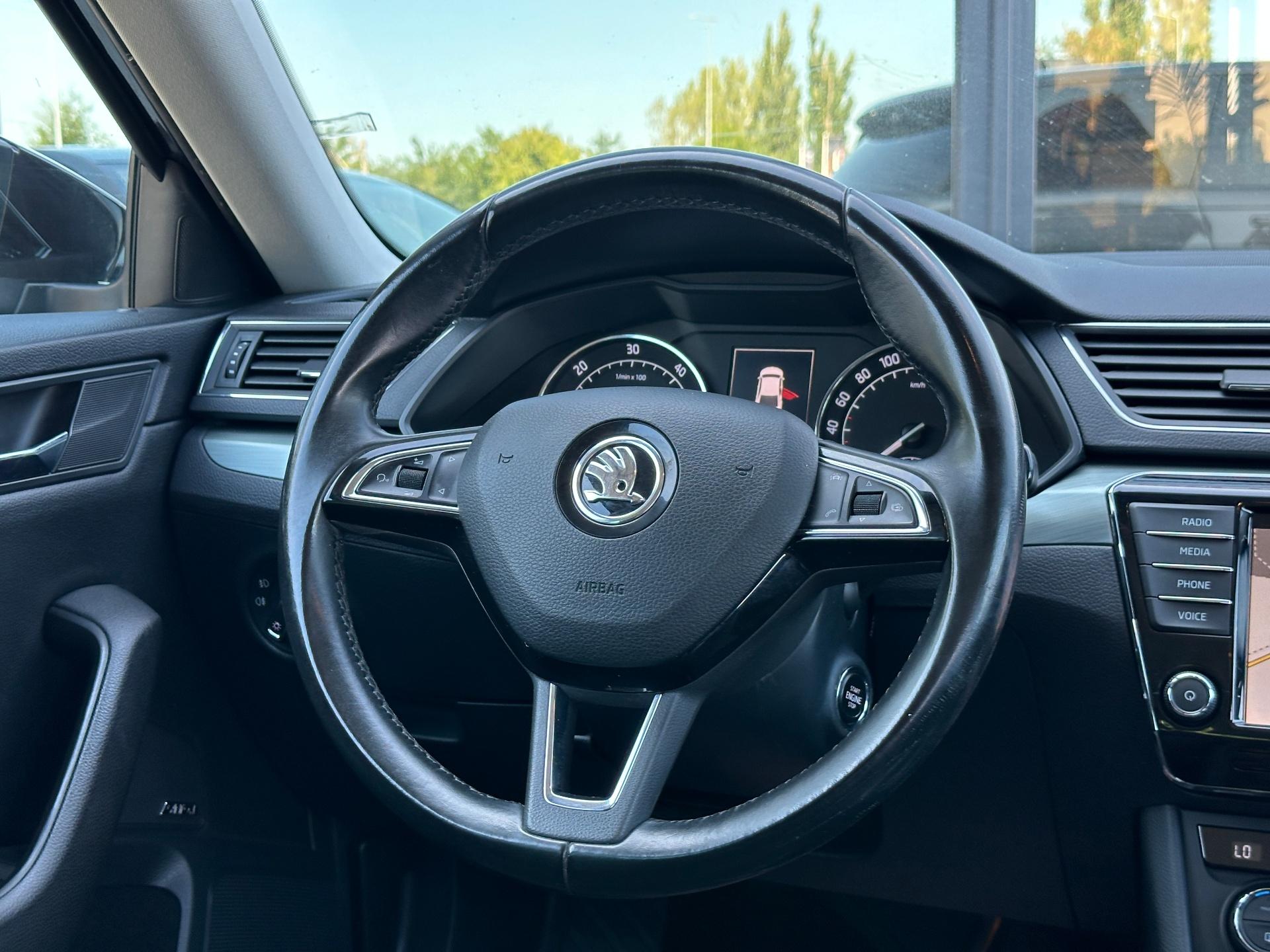 Skoda-Superb