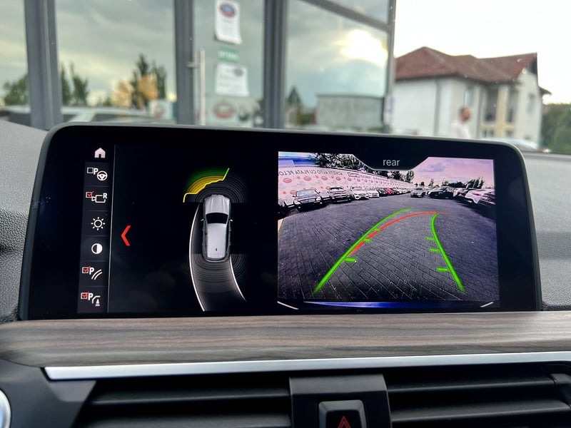 Car Thumb
