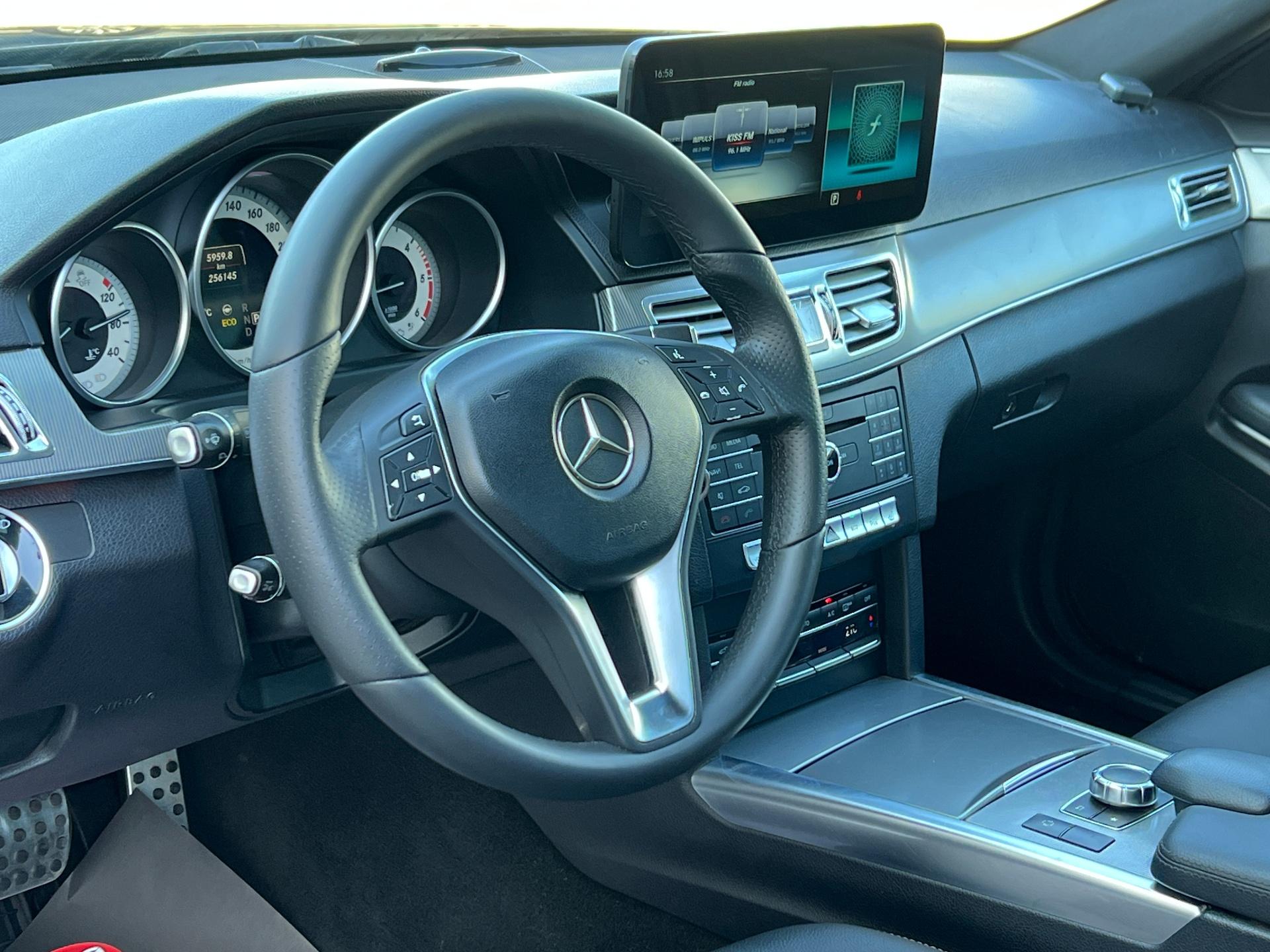 Mercedes-Benz-E