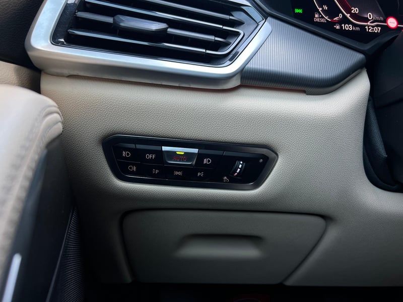 Car Thumb