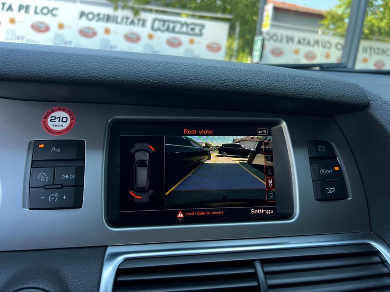 Car Thumb