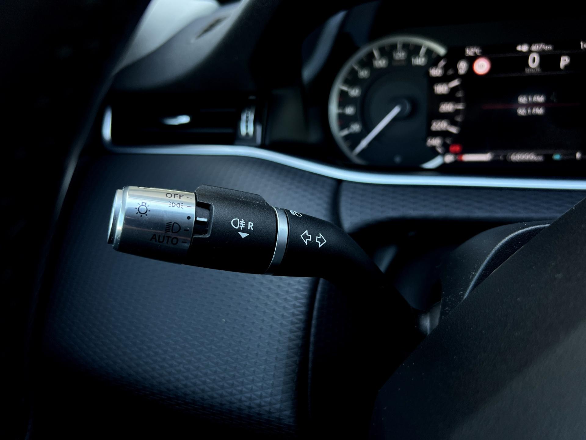 Land Rover-Range Rover Evoque