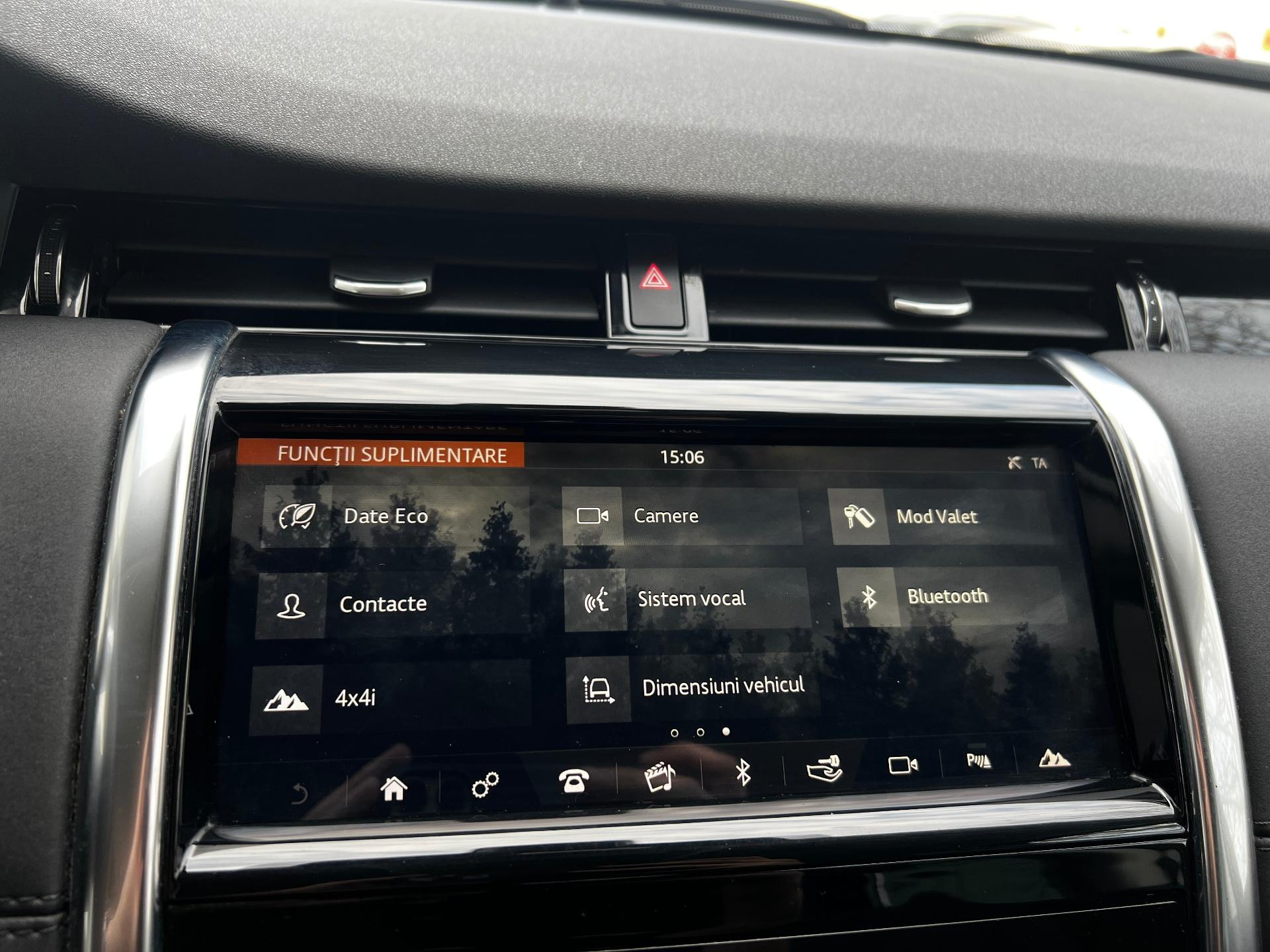 Land Rover-Discovery Sport