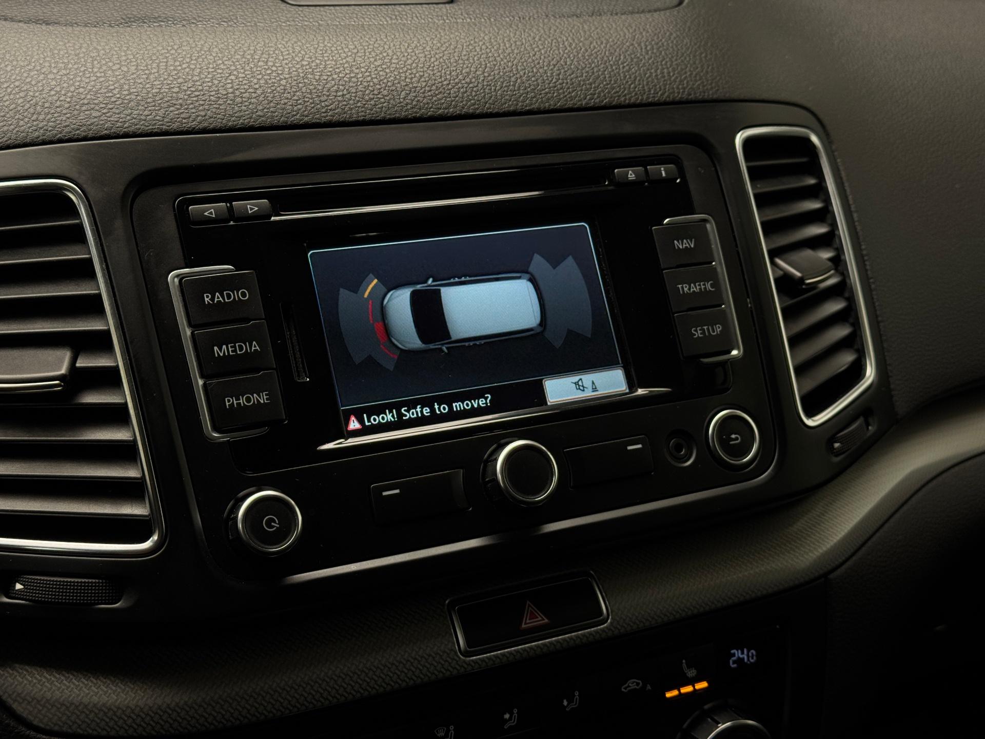 Volkswagen-Sharan