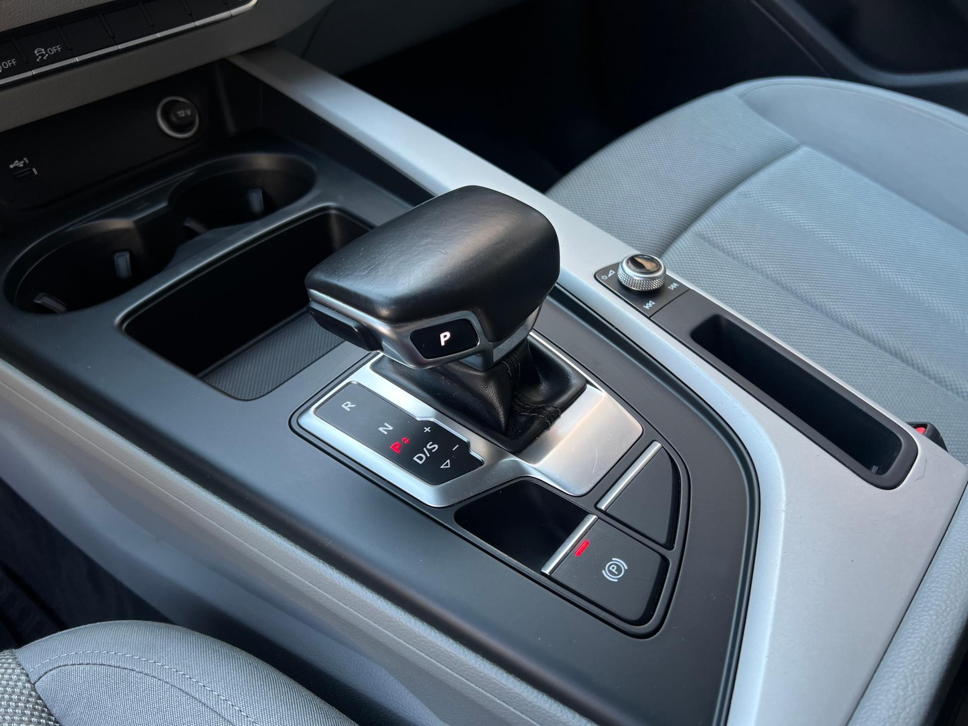 Audi-A4