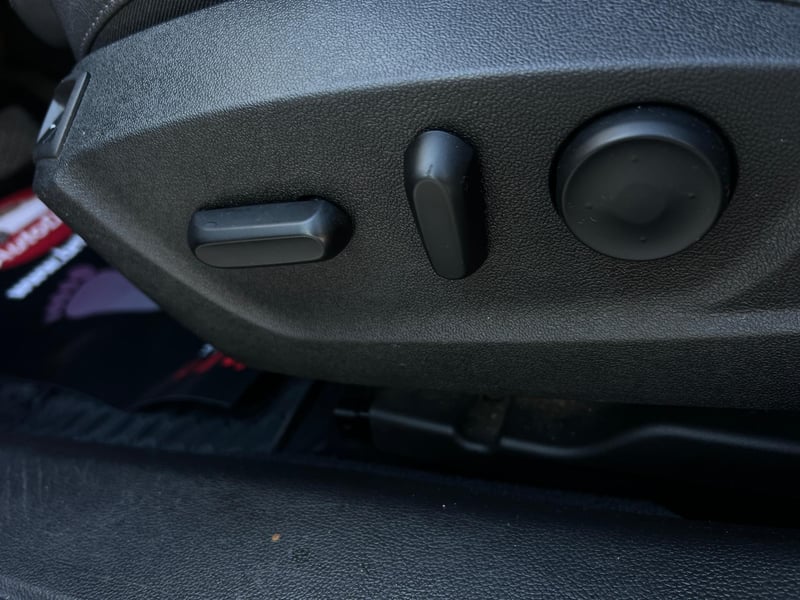 Car Thumb