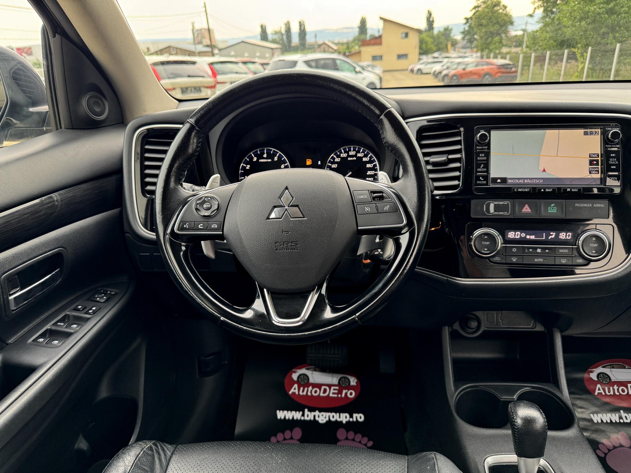 Mitsubishi-Outlander