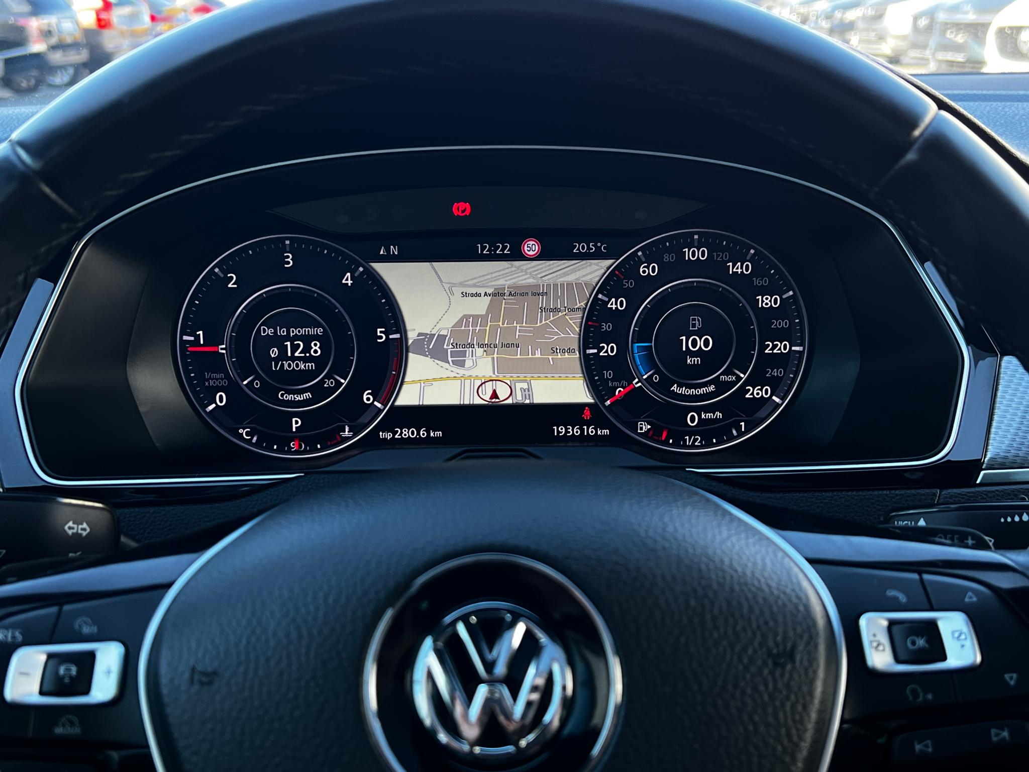 Volkswagen-Passat Alltrack