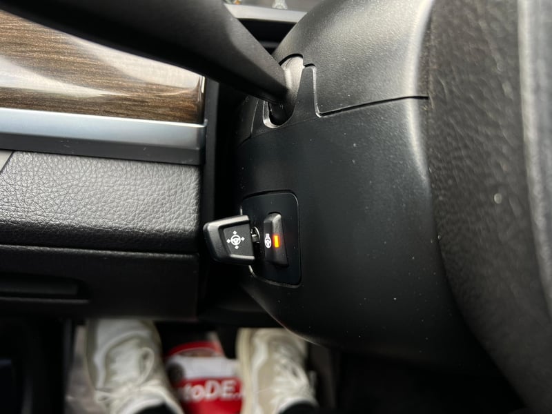Car Thumb