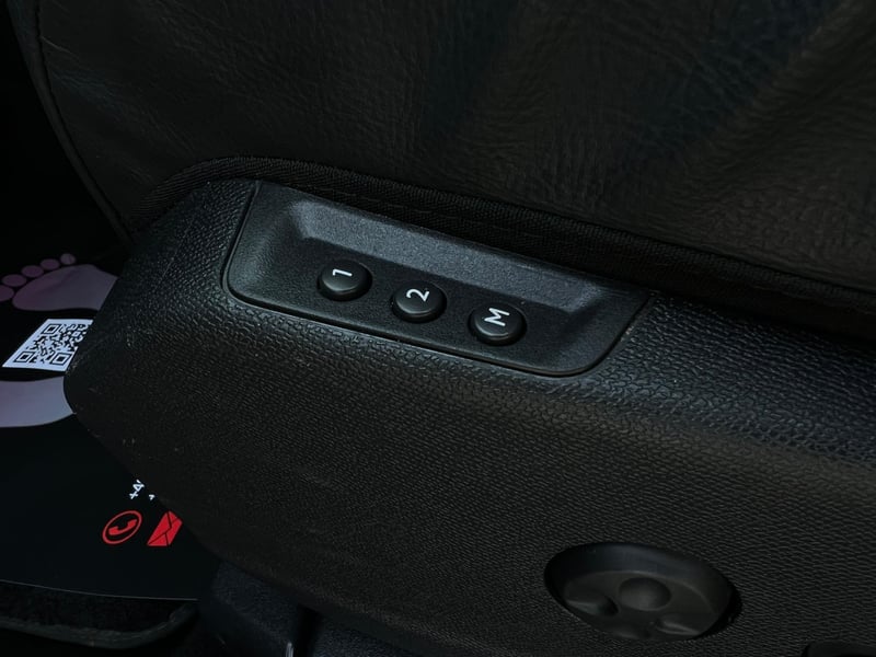 Car Thumb