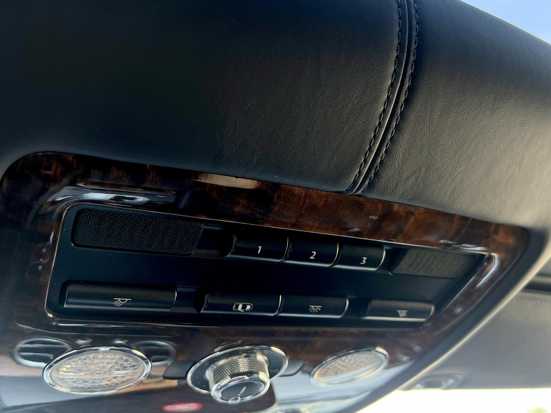 Bentley-Flying Spur