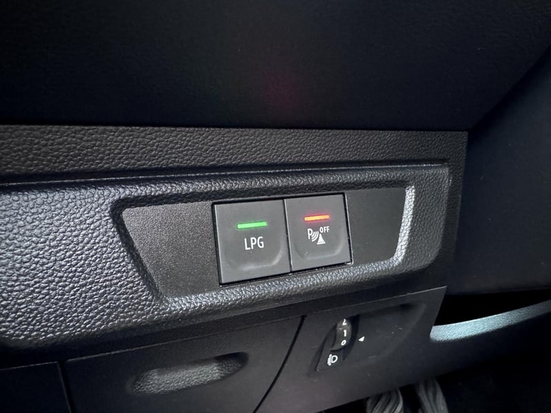 Car Thumb