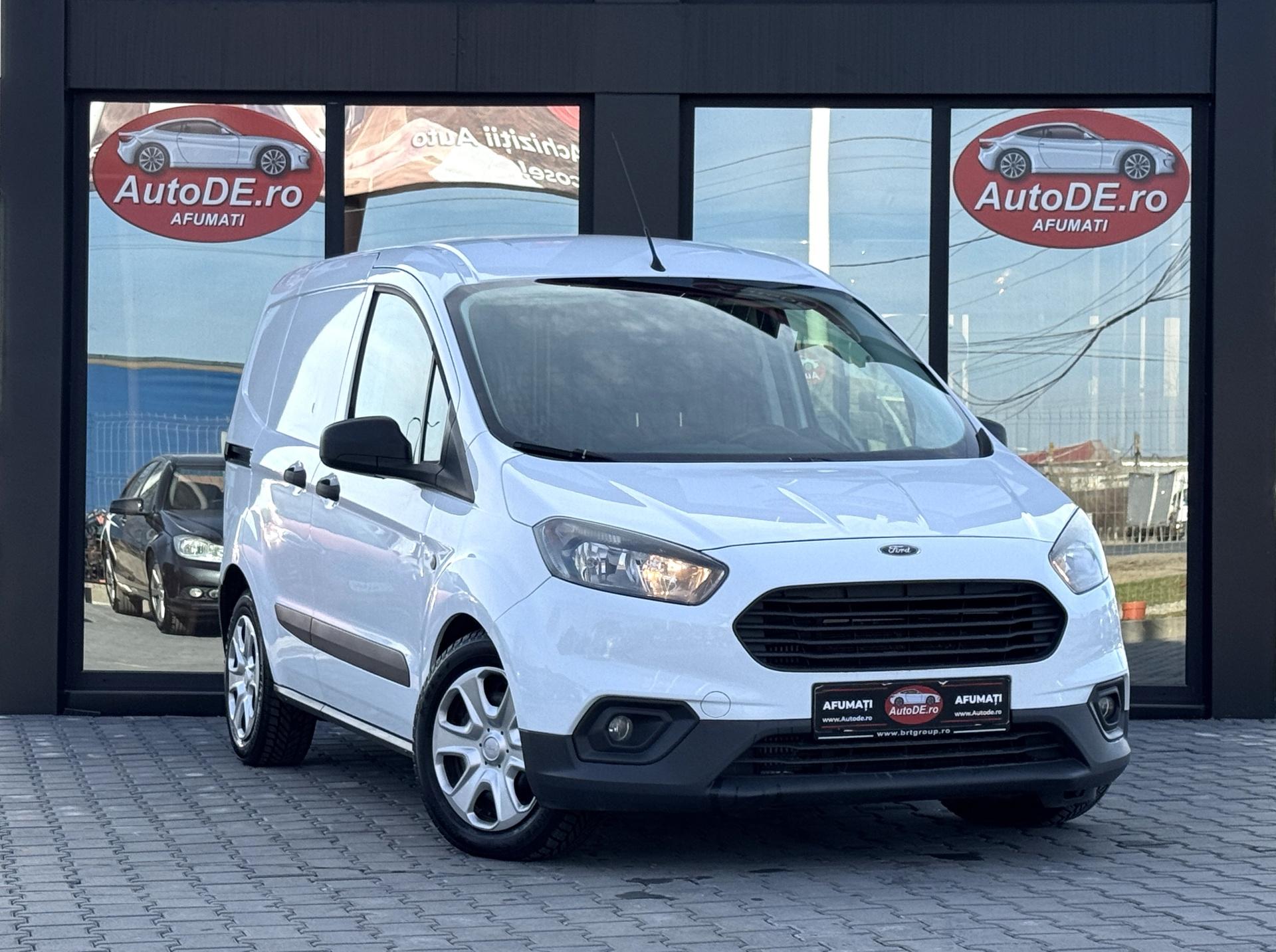 Ford-Transit Connect