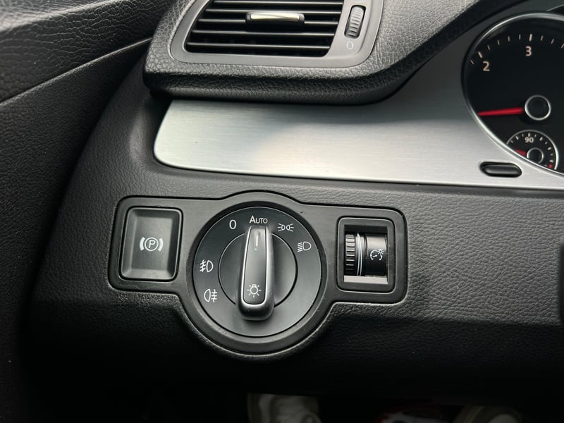 Car Thumb