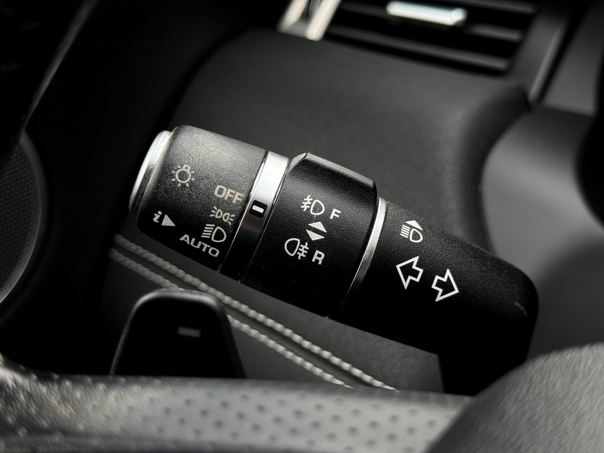 Land Rover-Range Rover Evoque