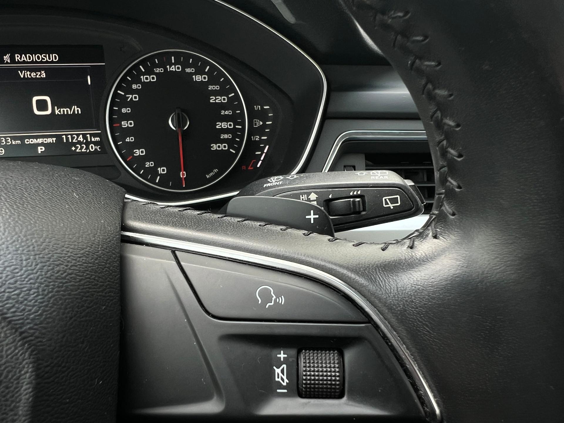 Audi-A4