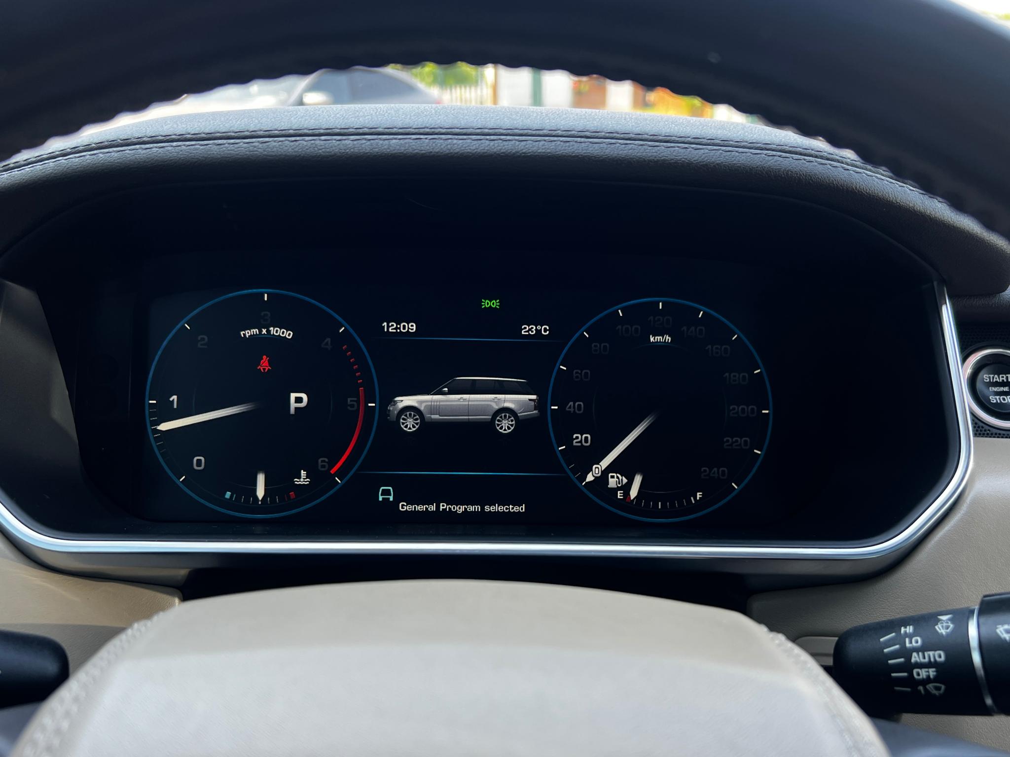 Land Rover-Range Rover Vogue