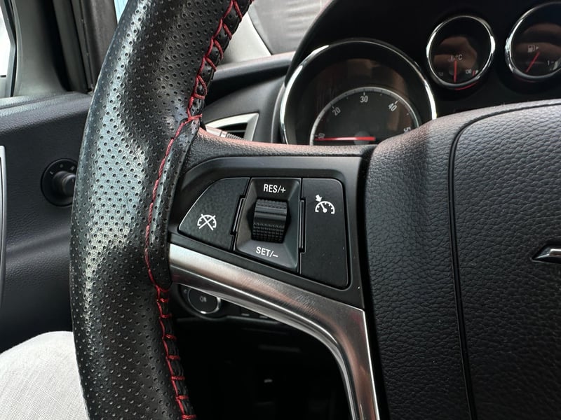 Car Thumb