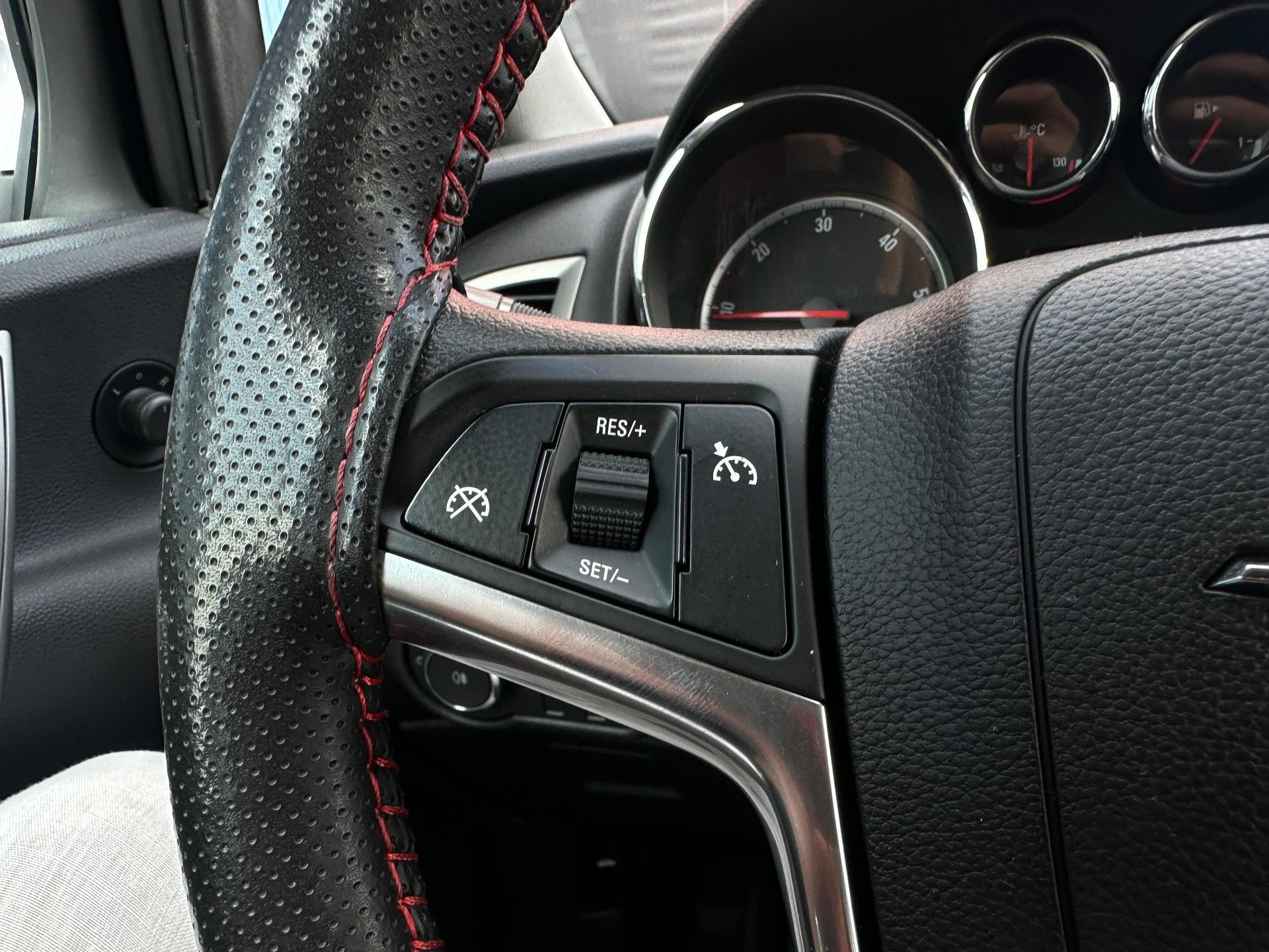 Opel-Astra