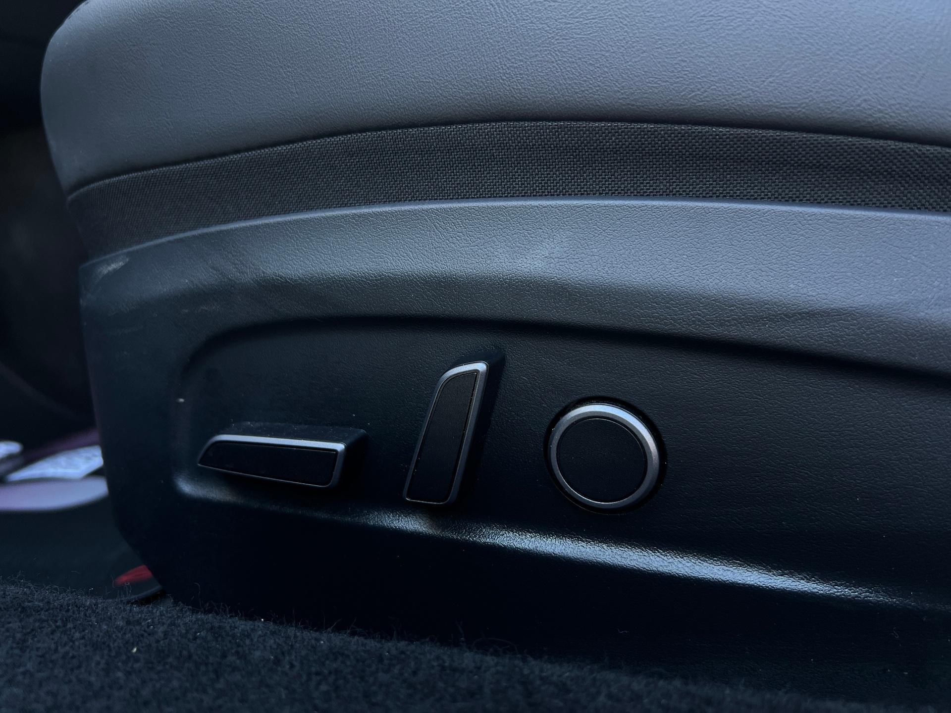 Tesla-Model 3
