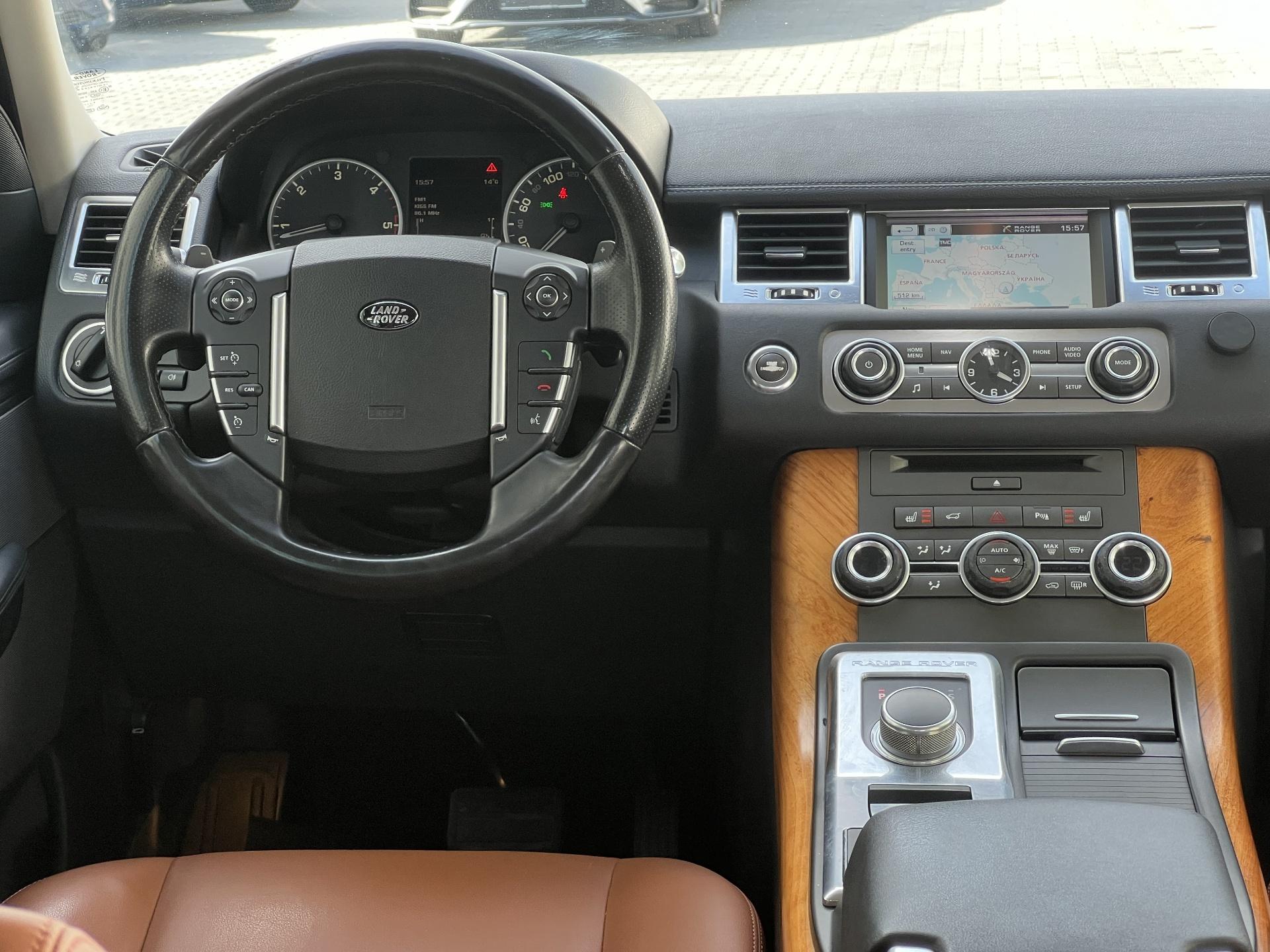 Land Rover-Range Rover Sport