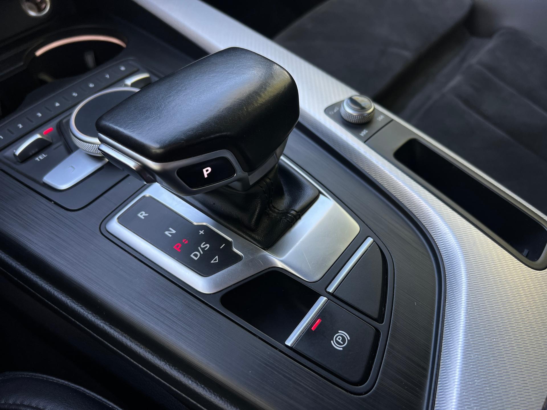 Audi-A4