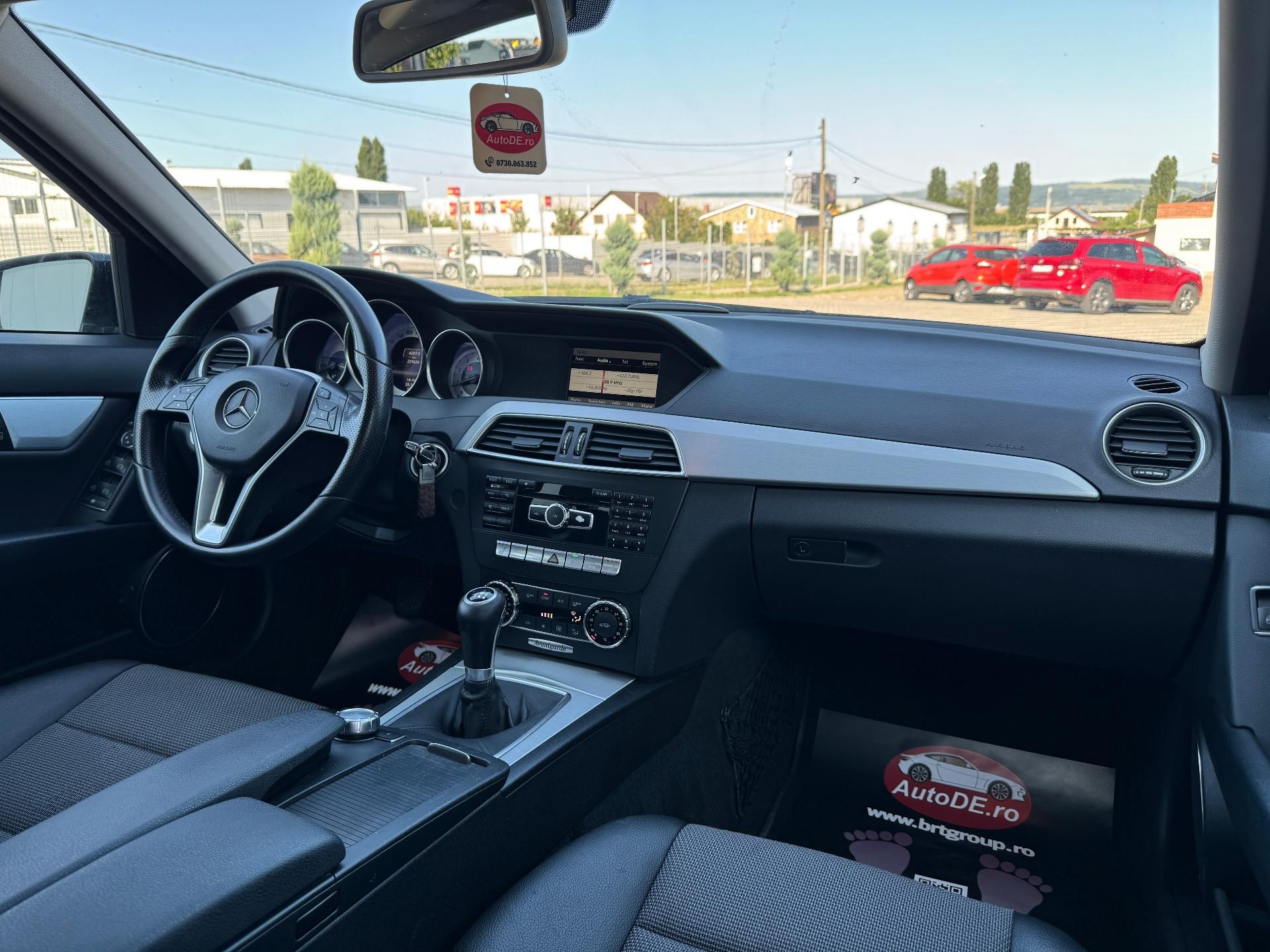 Mercedes-Benz-C