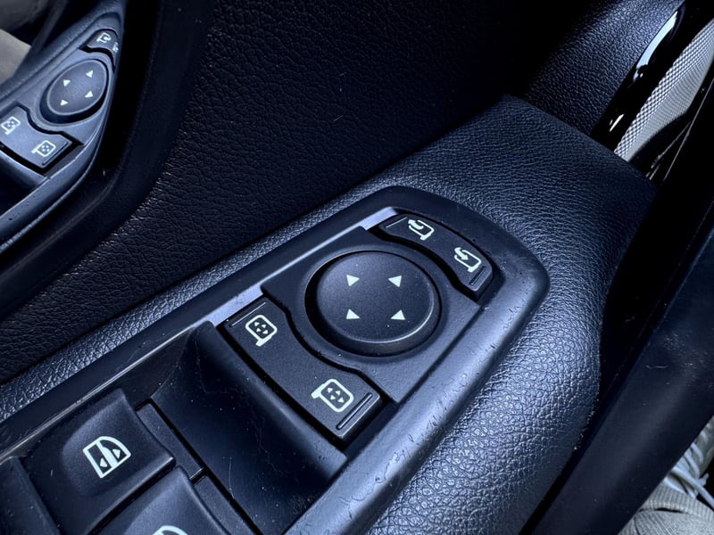 Car Thumb