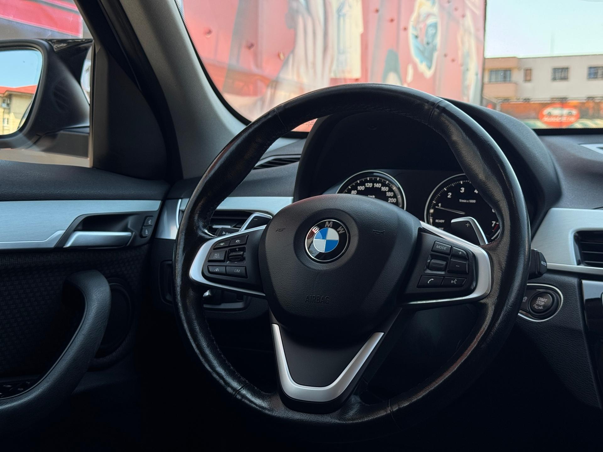 BMW-X1