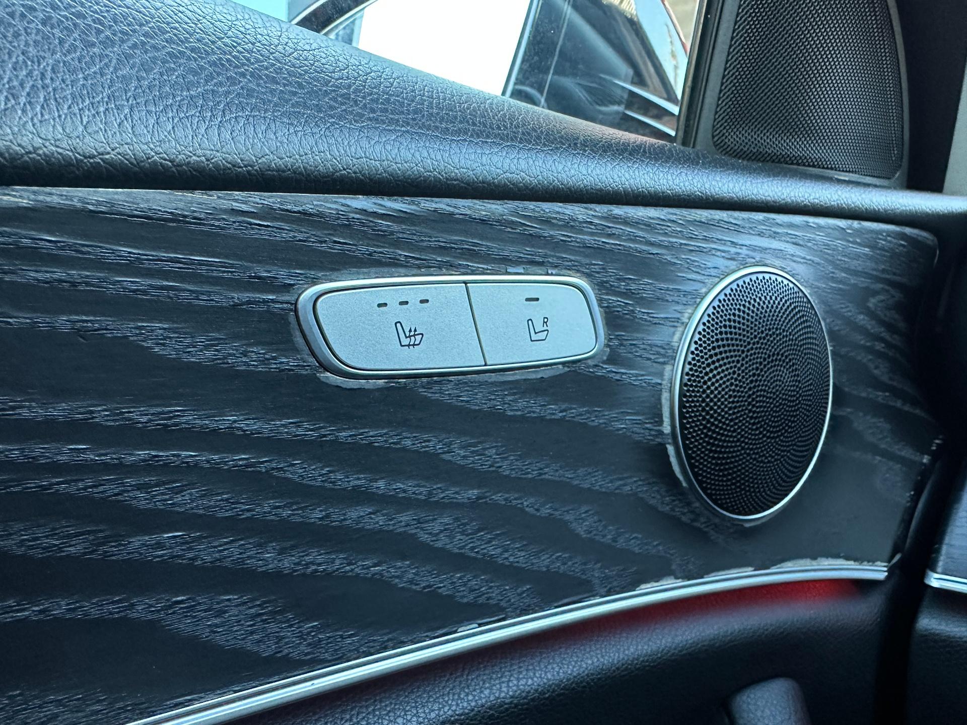 Mercedes-Benz-E