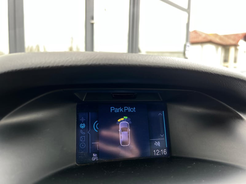 Car Thumb