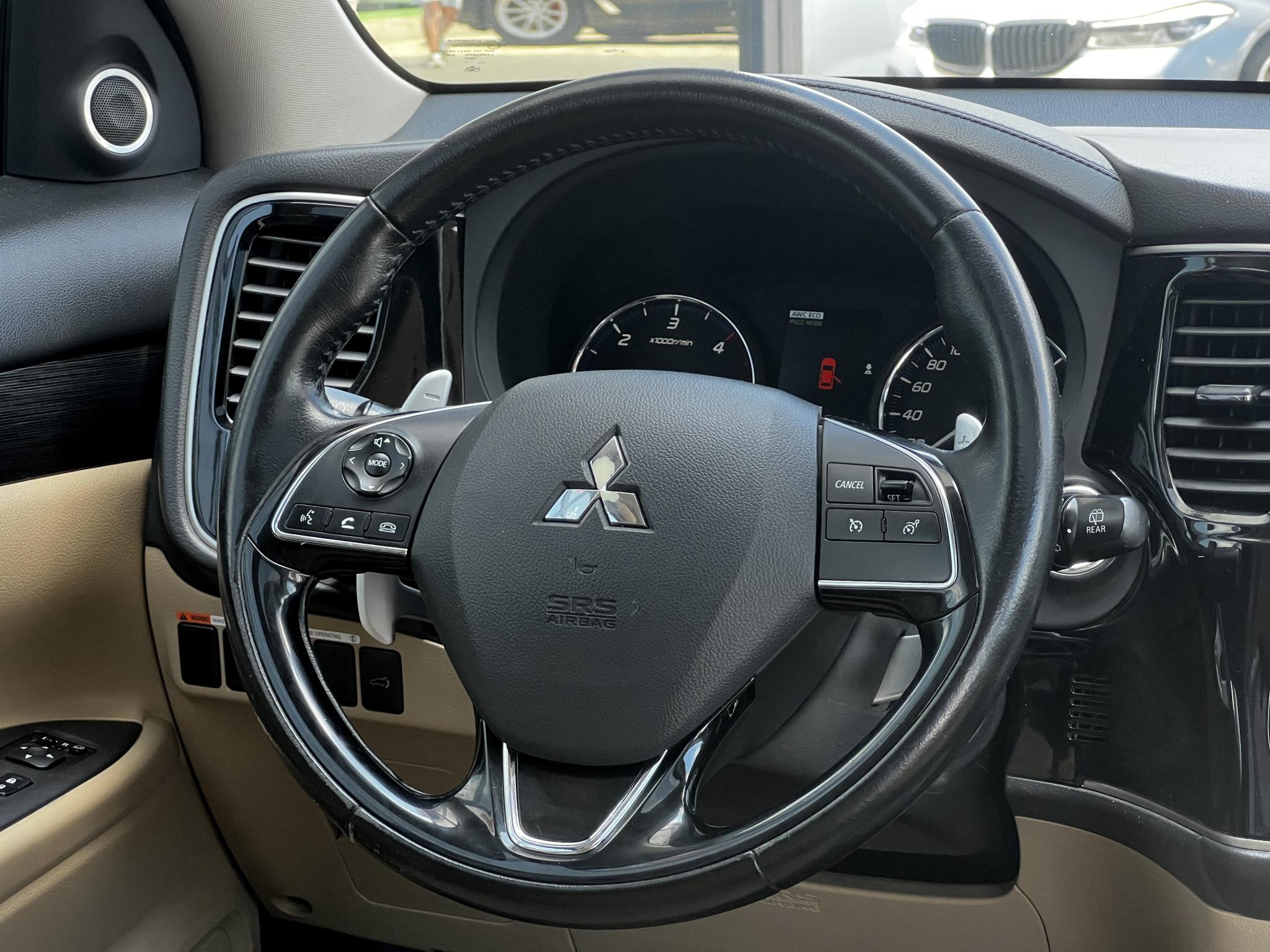 Mitsubishi-Outlander