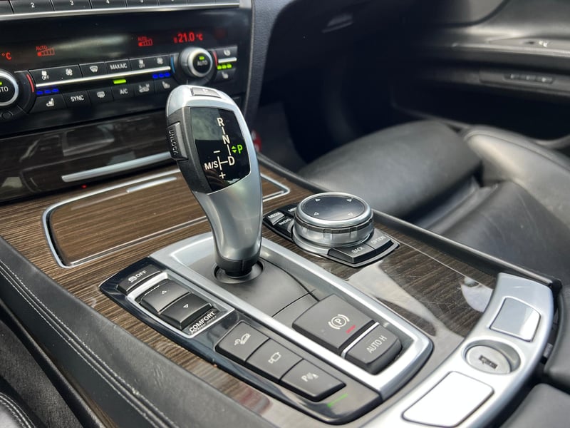 Car Thumb