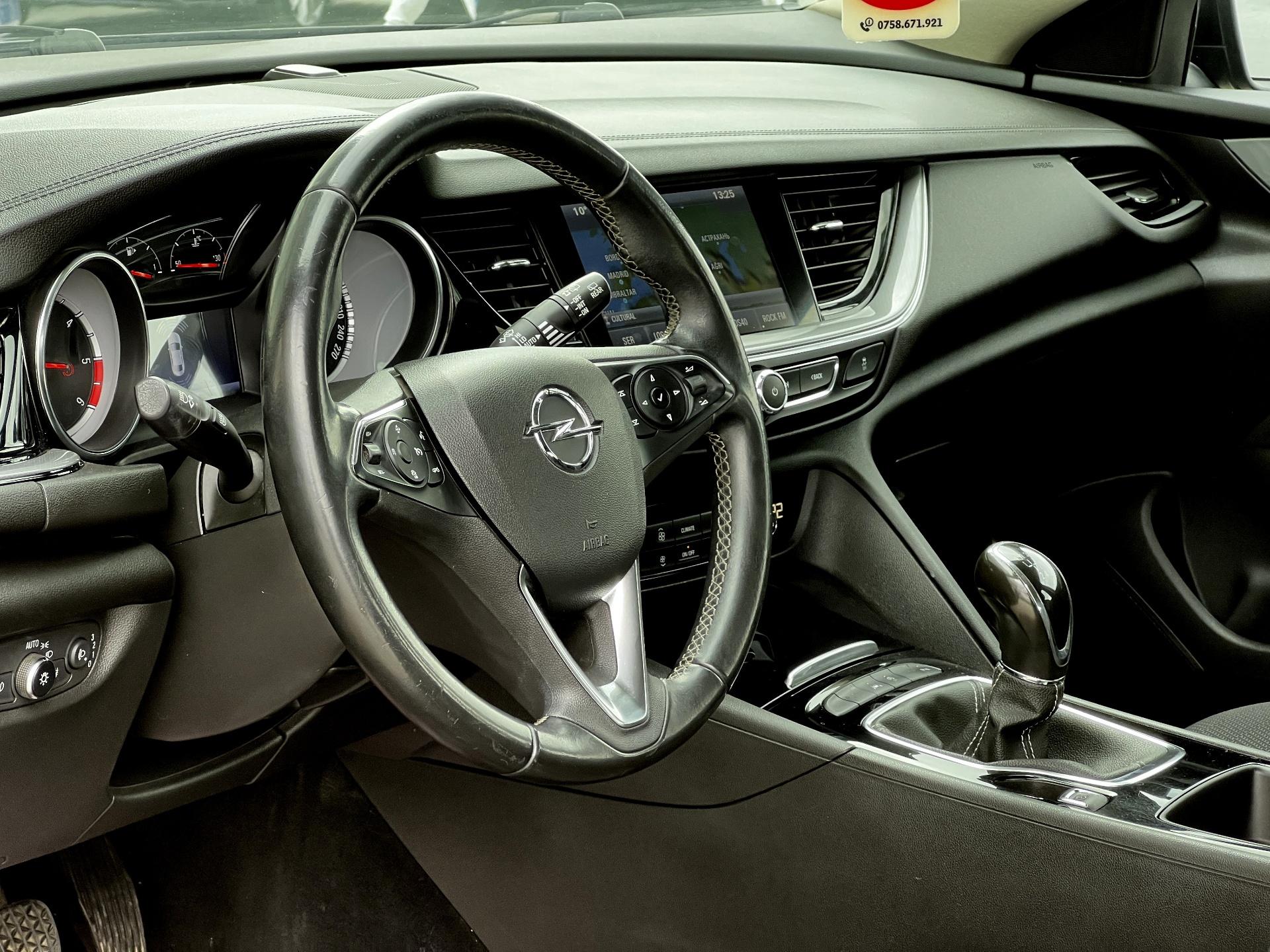 Opel-Insignia