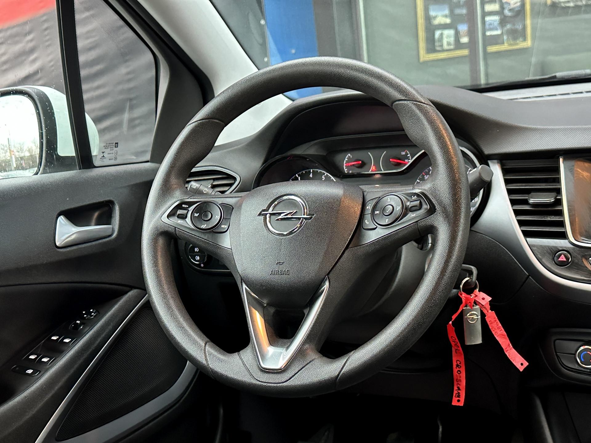 Opel Crossland X