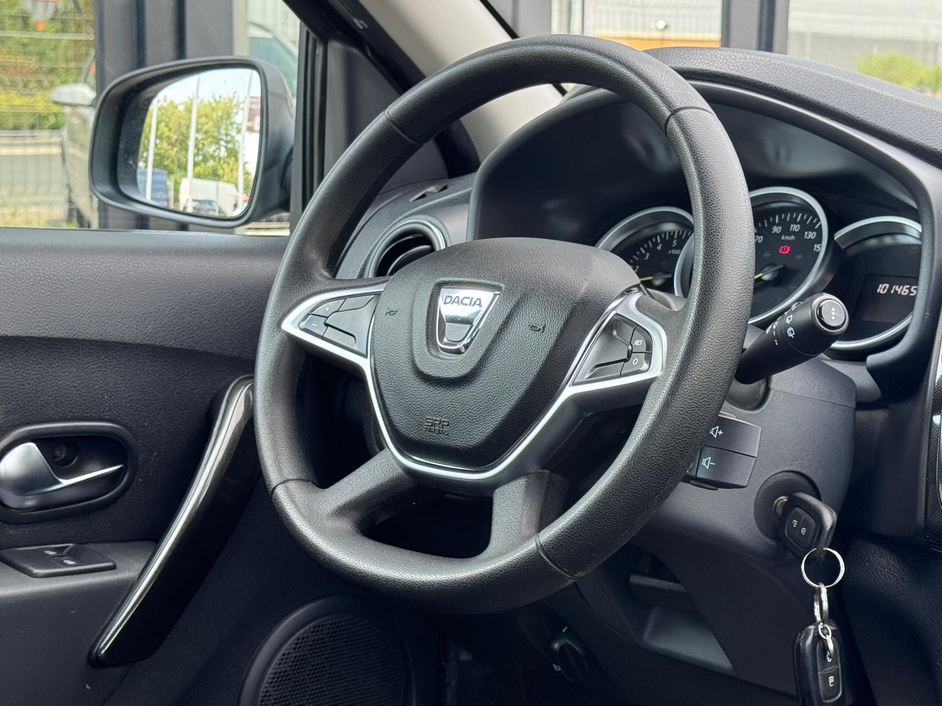 Dacia-Logan